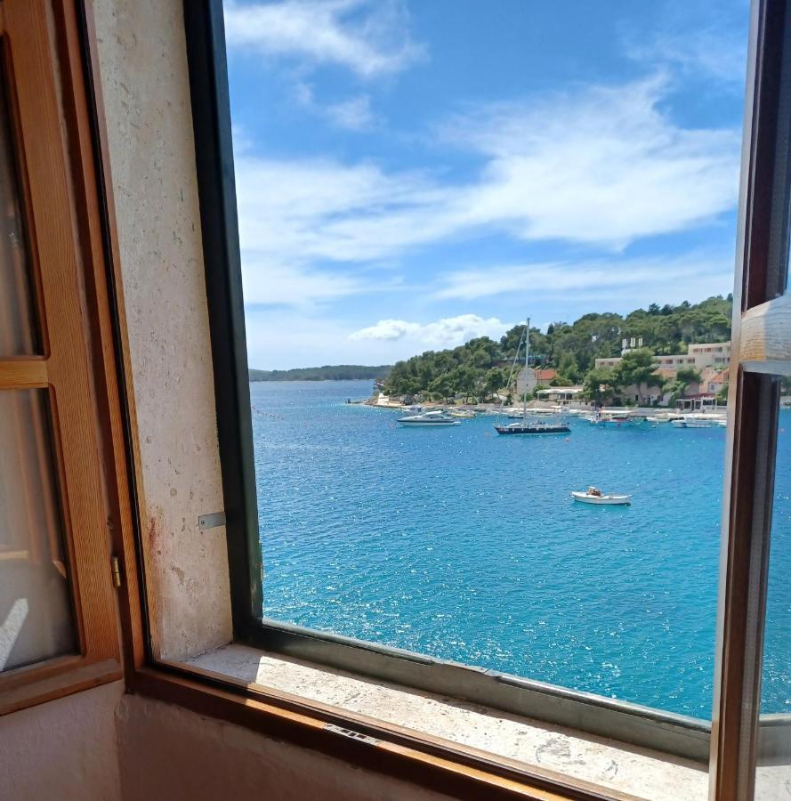 Apartment Lilly With Amazing City View Hvar Town Bagian luar foto