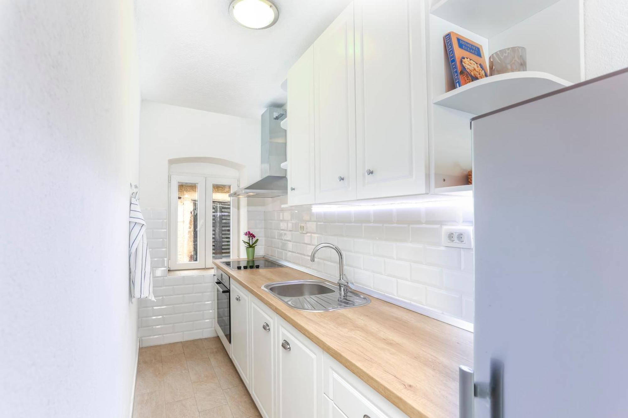 Apartment Lilly With Amazing City View Hvar Town Bagian luar foto