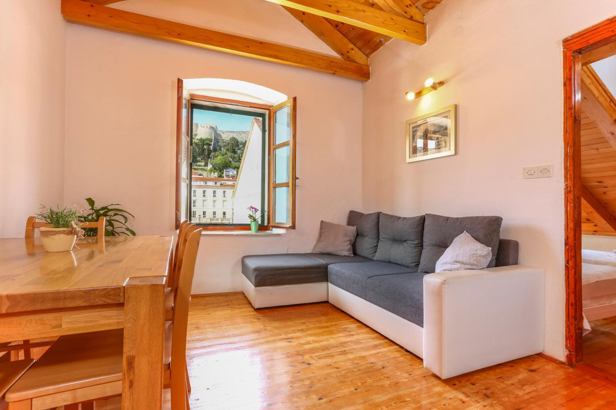 Apartment Lilly With Amazing City View Hvar Town Bagian luar foto