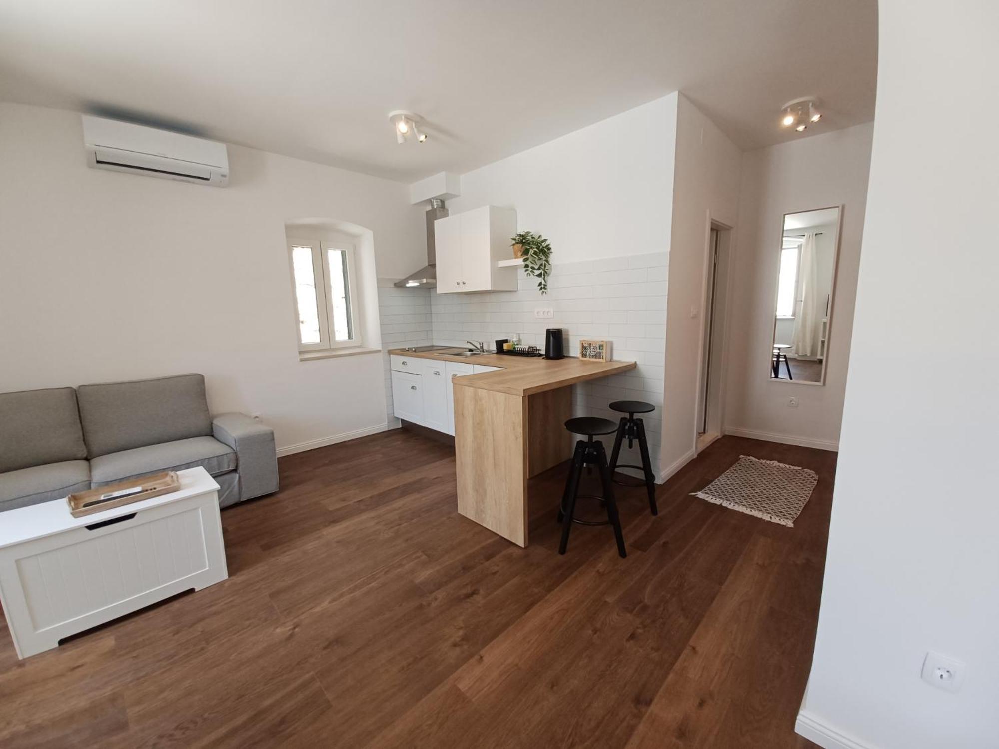 Apartment Lilly With Amazing City View Hvar Town Bagian luar foto